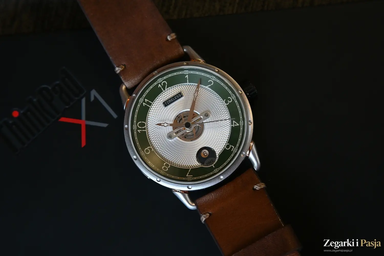 Recenzja: Timeless HMS 003. Charakterystyczny i rozpoznawalny na pierwszy rzut oka