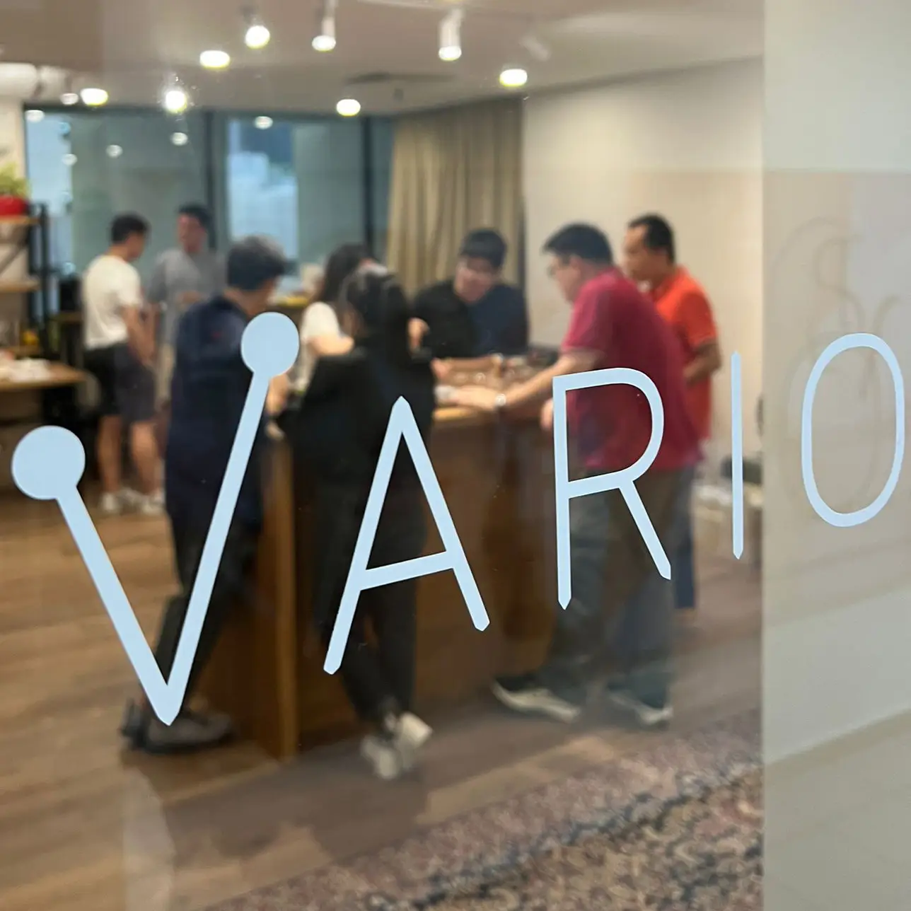 Vario. Singapurska marka, która po prostu robi fajne zegarki i paski