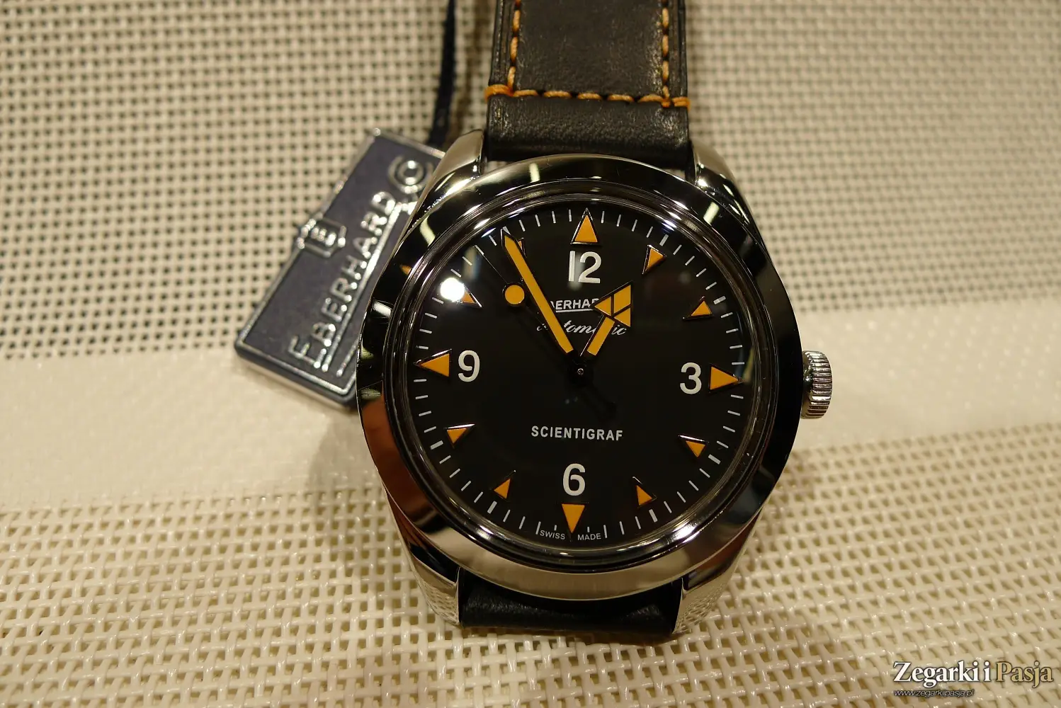 Chronografy i zegarki nurkowe idealnie charakteryzujące kolekcję Eberhard & Co.