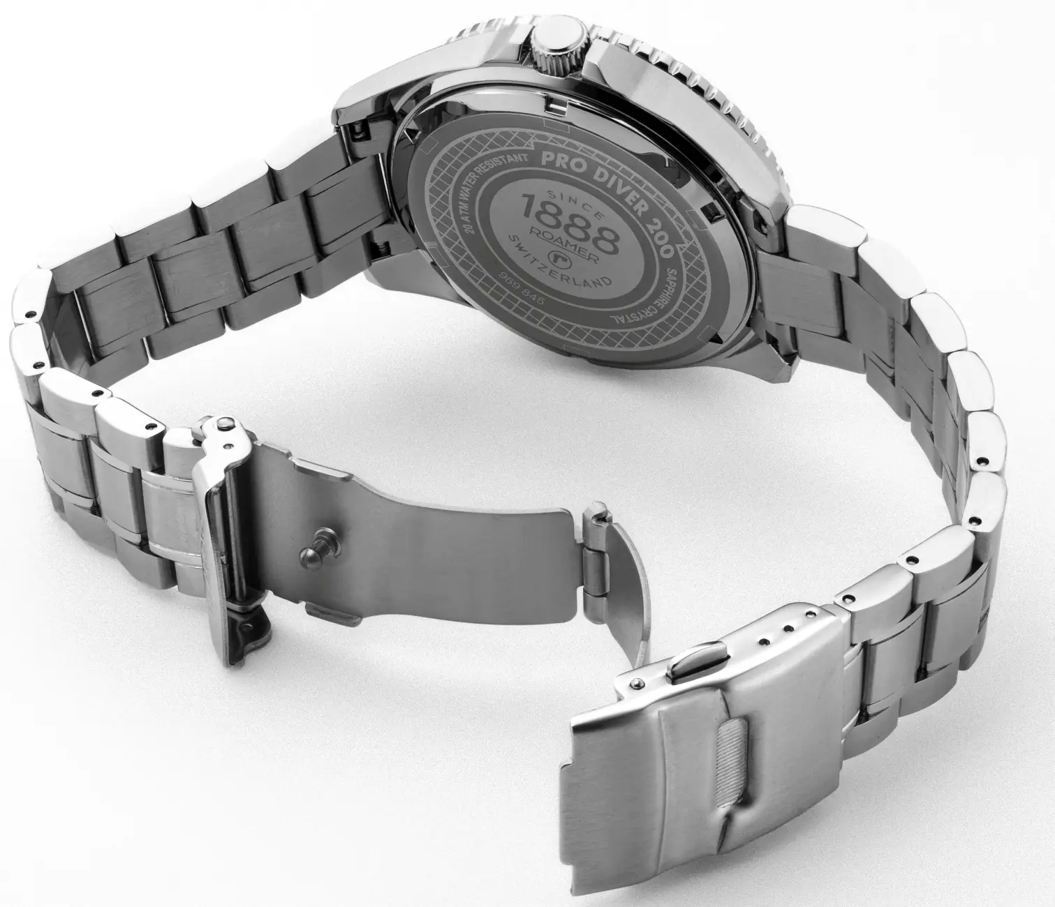 Roamer Pro Diver 200. Szwajcarski duch sportowej elegancji w atrakcyjnej cenie