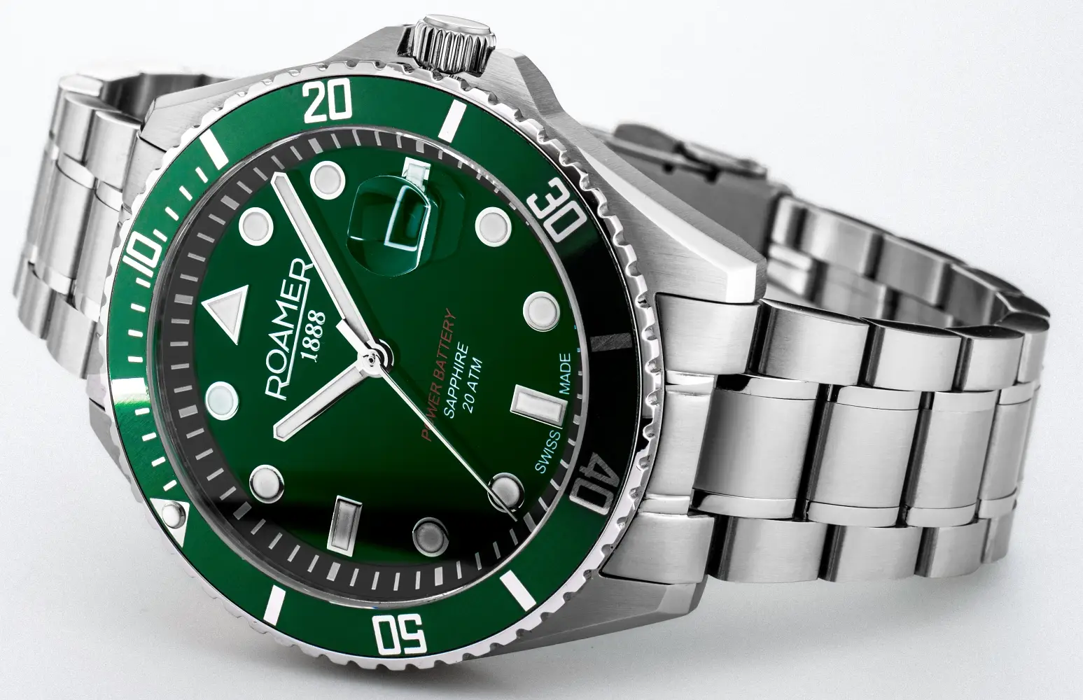 Roamer Pro Diver 200. Szwajcarski duch sportowej elegancji w atrakcyjnej cenie