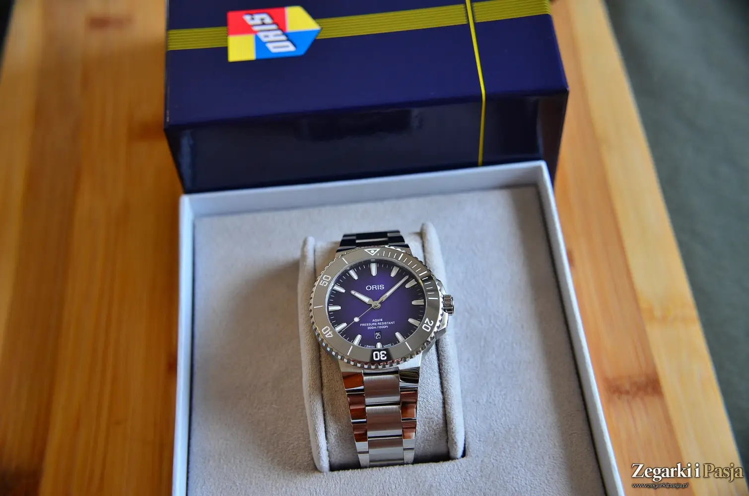 Recenzja: Oris Aquis Date Taste of Summer 43,5 mm