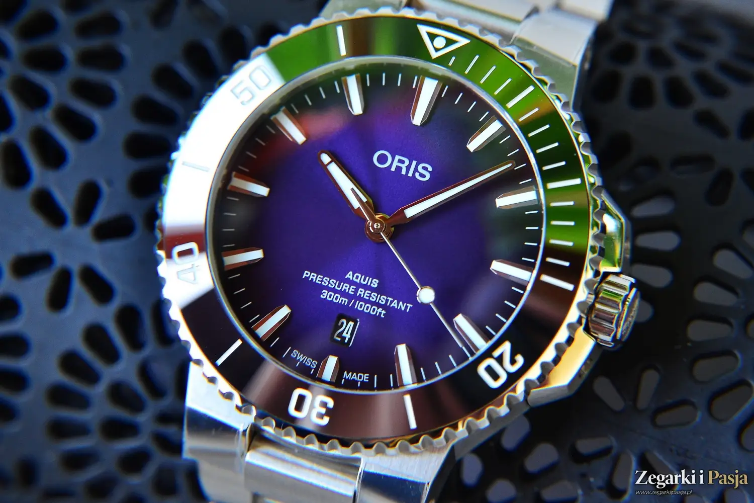 Recenzja: Oris Aquis Date Taste of Summer 43,5 mm