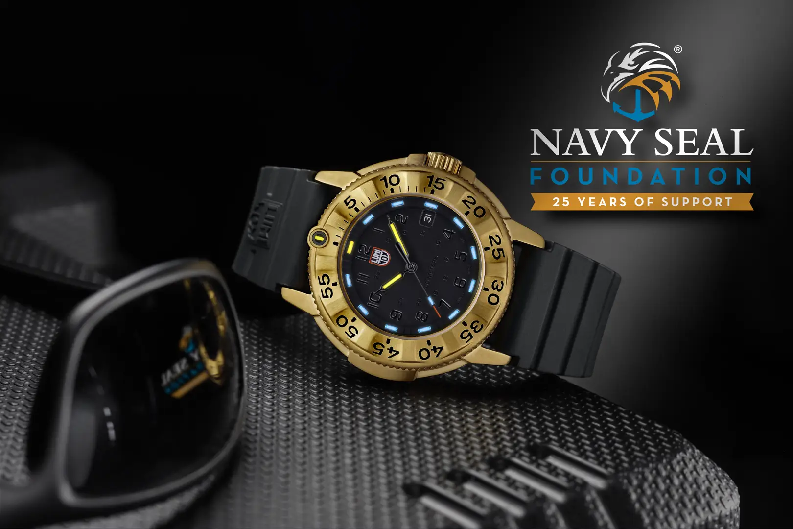 Luminox Navy SEAL Foundation 3220 Series Gold Color Edition XS.3221.NSF