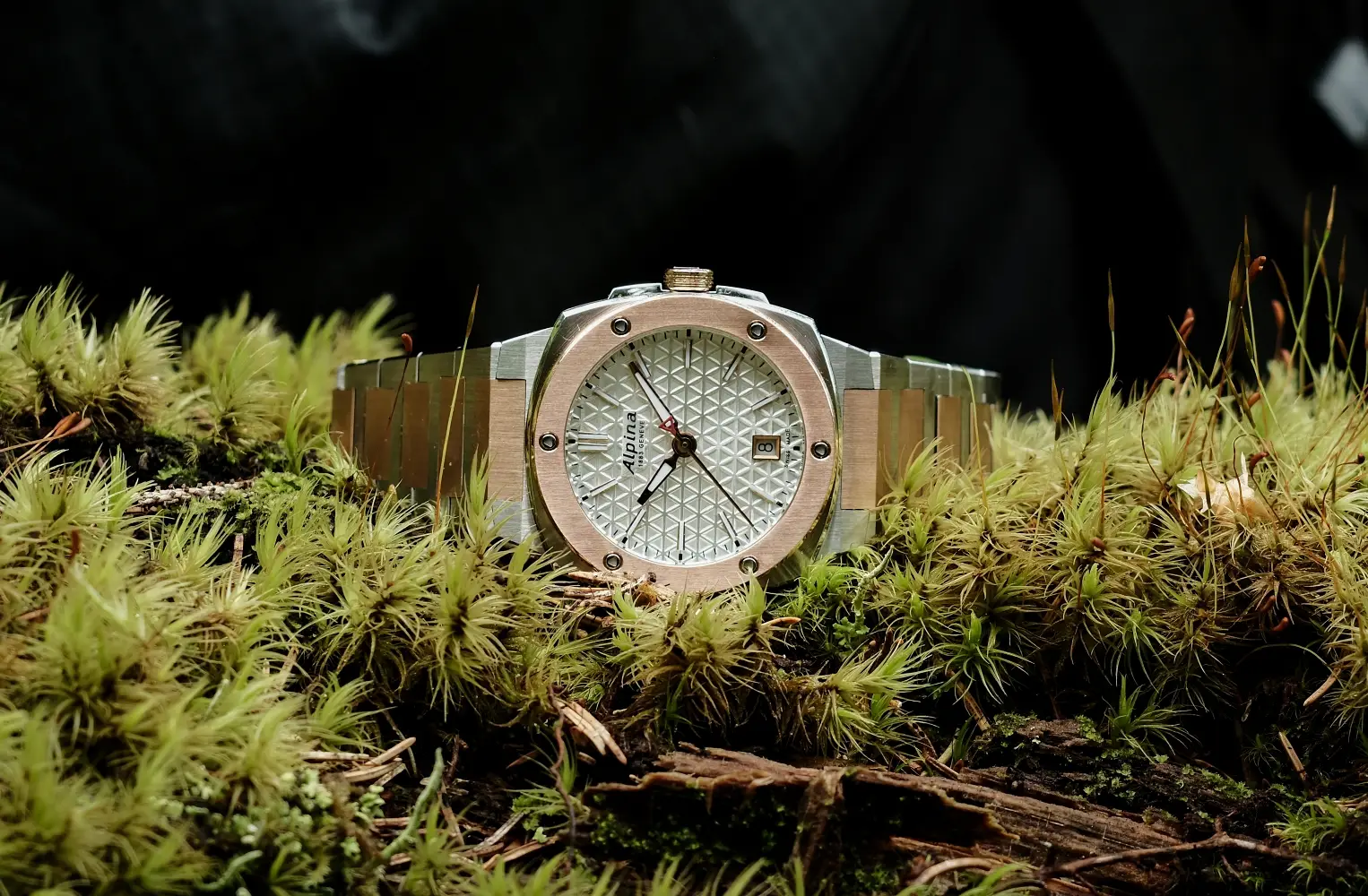 Alpina Alpiner Extreme Quartz. Wytrzymały zegarek w ultra kompaktowym formacie