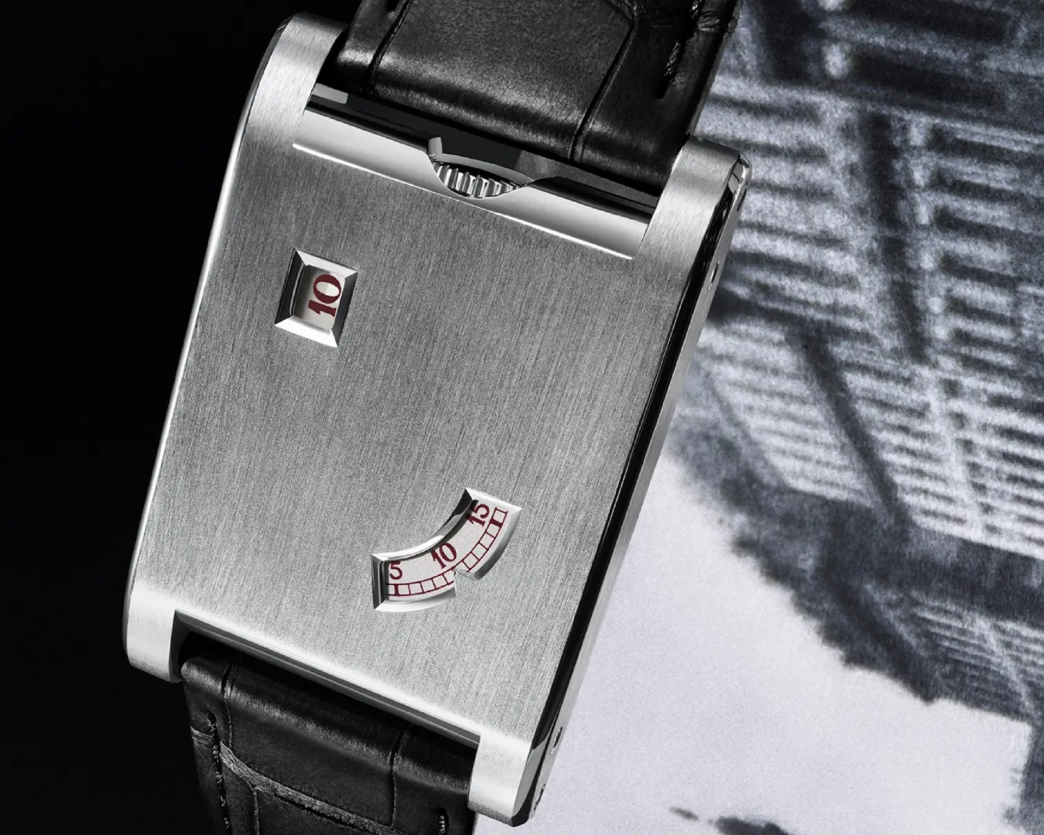 Cartier Privé Tank à Guichets. Luksusowy „gazomierz” w klimacie lat 30. XX wieku