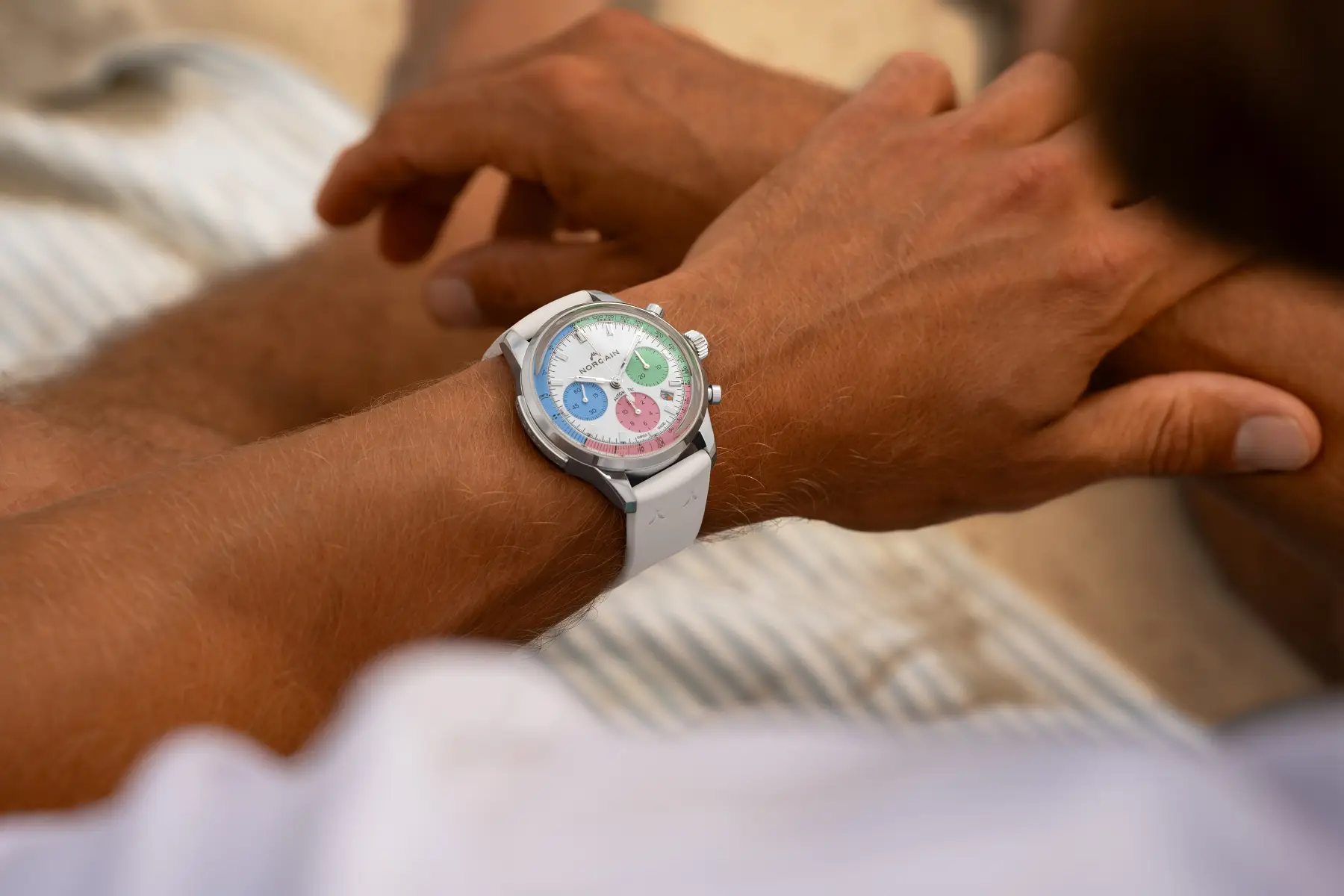 Norqain Freedom 60 Chrono Enjoy Life Special Edition. Smakuj życie, ciesz się każdą sekundą