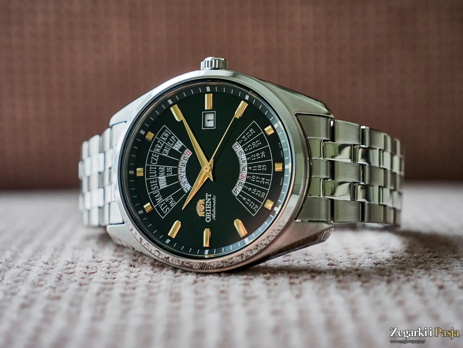 Recenzja: Orient Multi-Year Calendar Poland. Japoński zegarek z polskim kalendarzem!