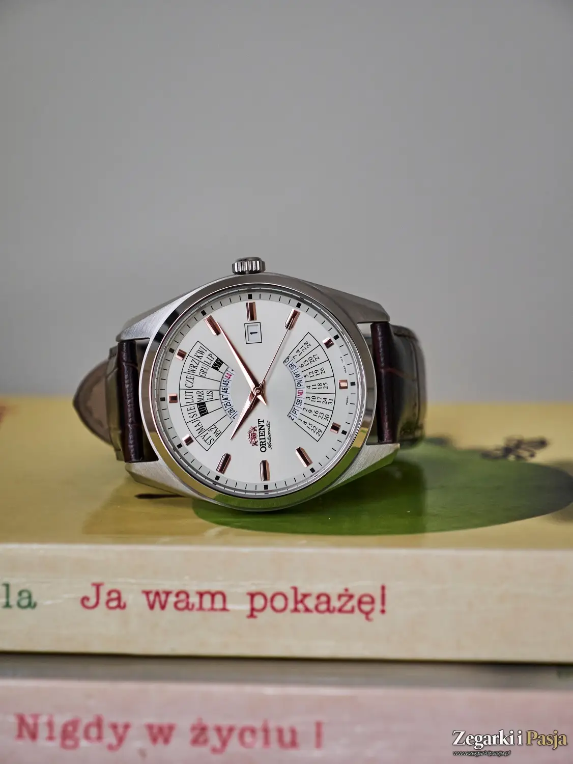 Recenzja: Orient Multi-Year Calendar Poland. Japoński zegarek z polskim kalendarzem!