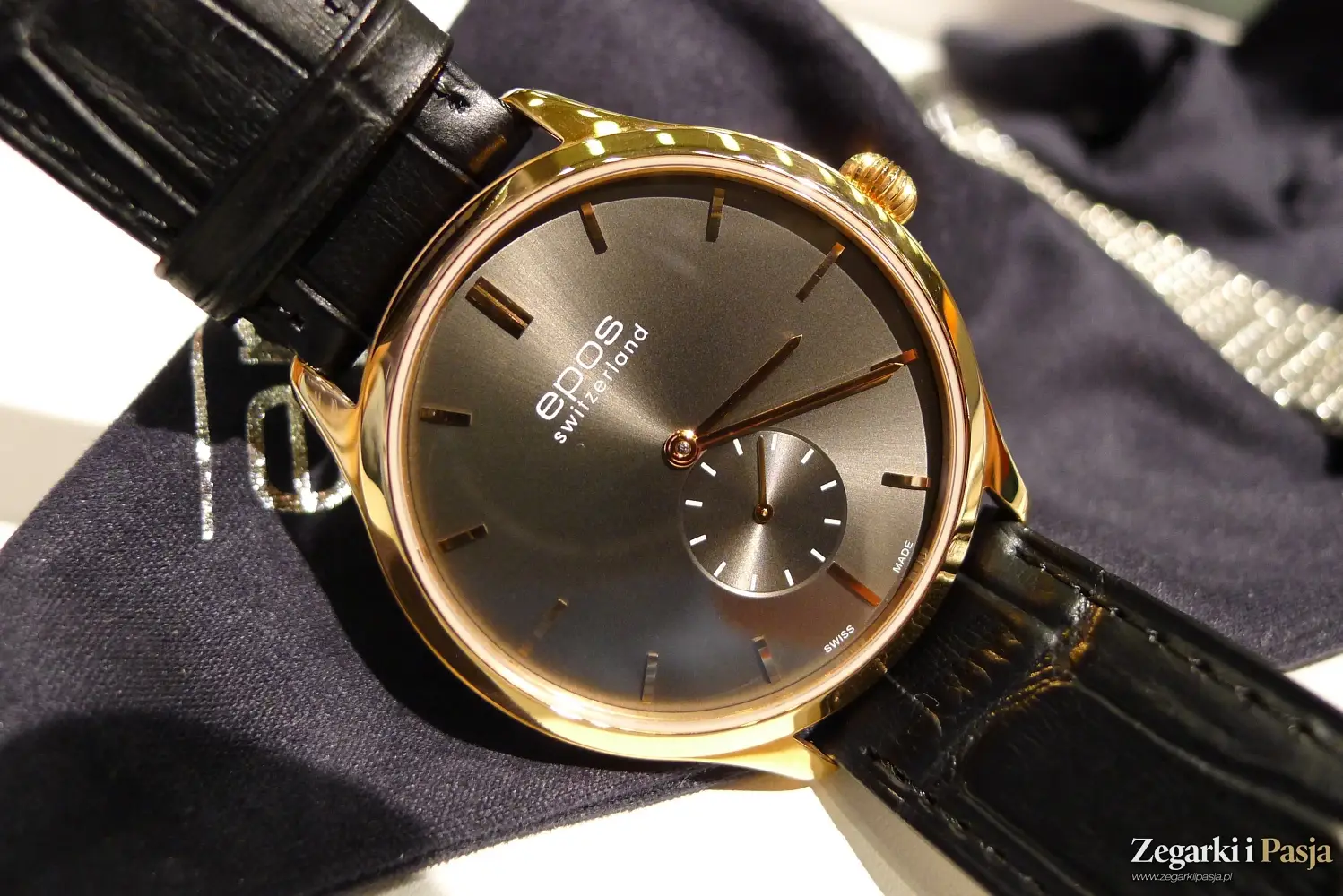 Epos Timeless 3408. Elegancki, ultra cienki zegarek z manualnym naciągiem