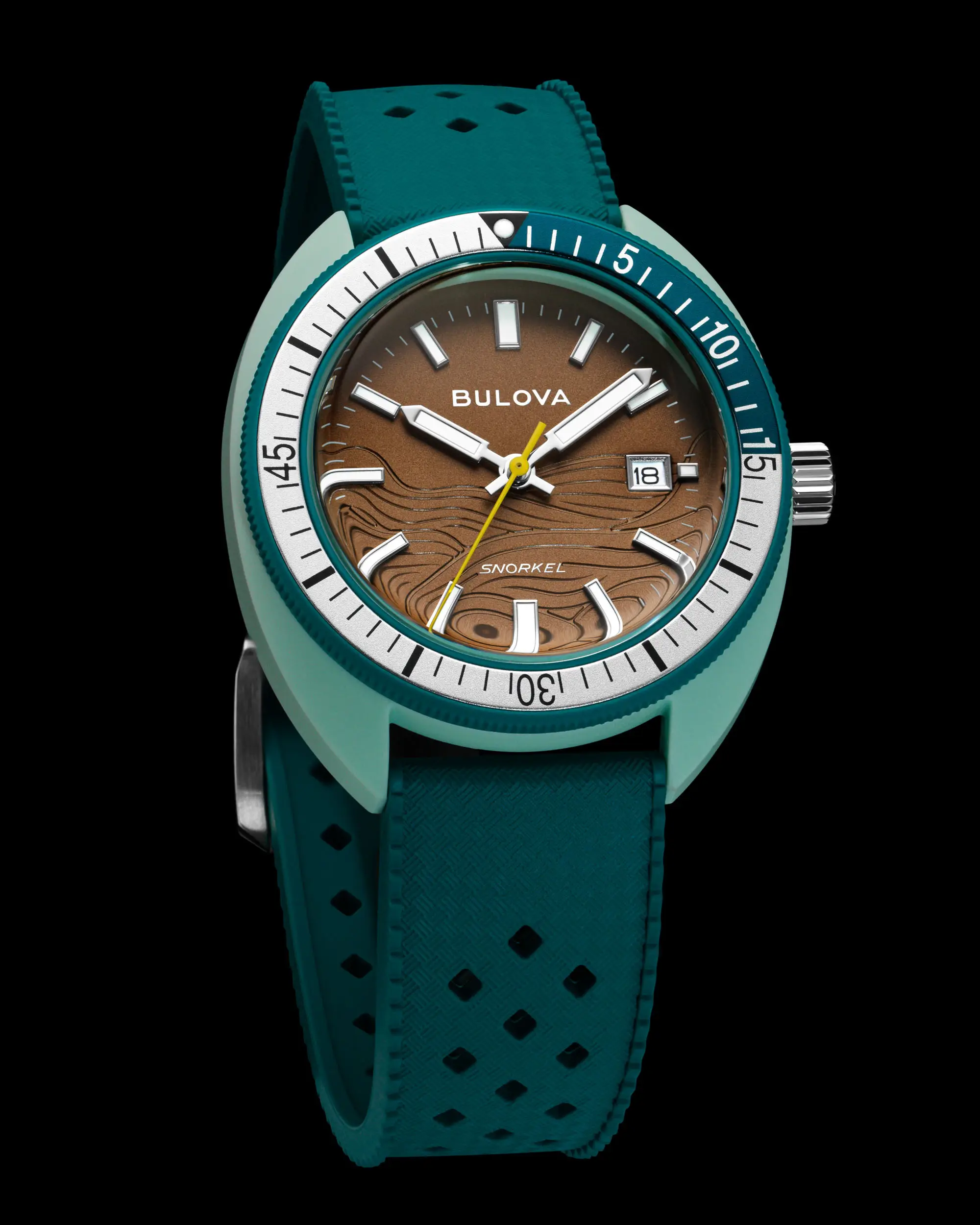 Bulova Oceanographer Snorkel. Eksplozja barw i koperta z „Hybrid Ceramic”