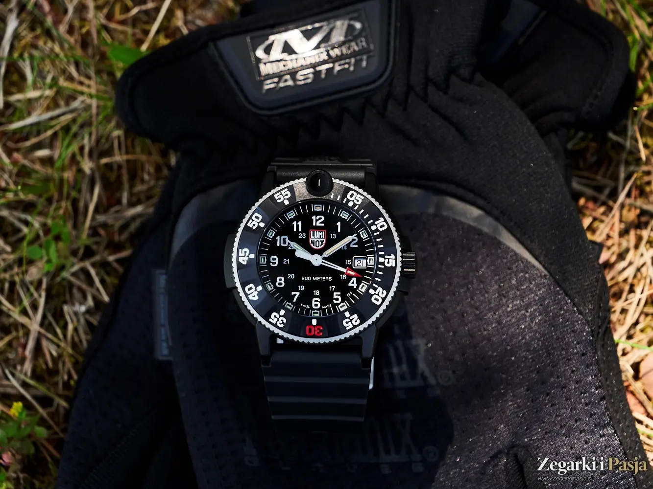 Recenzja: Luminox Navy SEAL Original 3001.H.SET