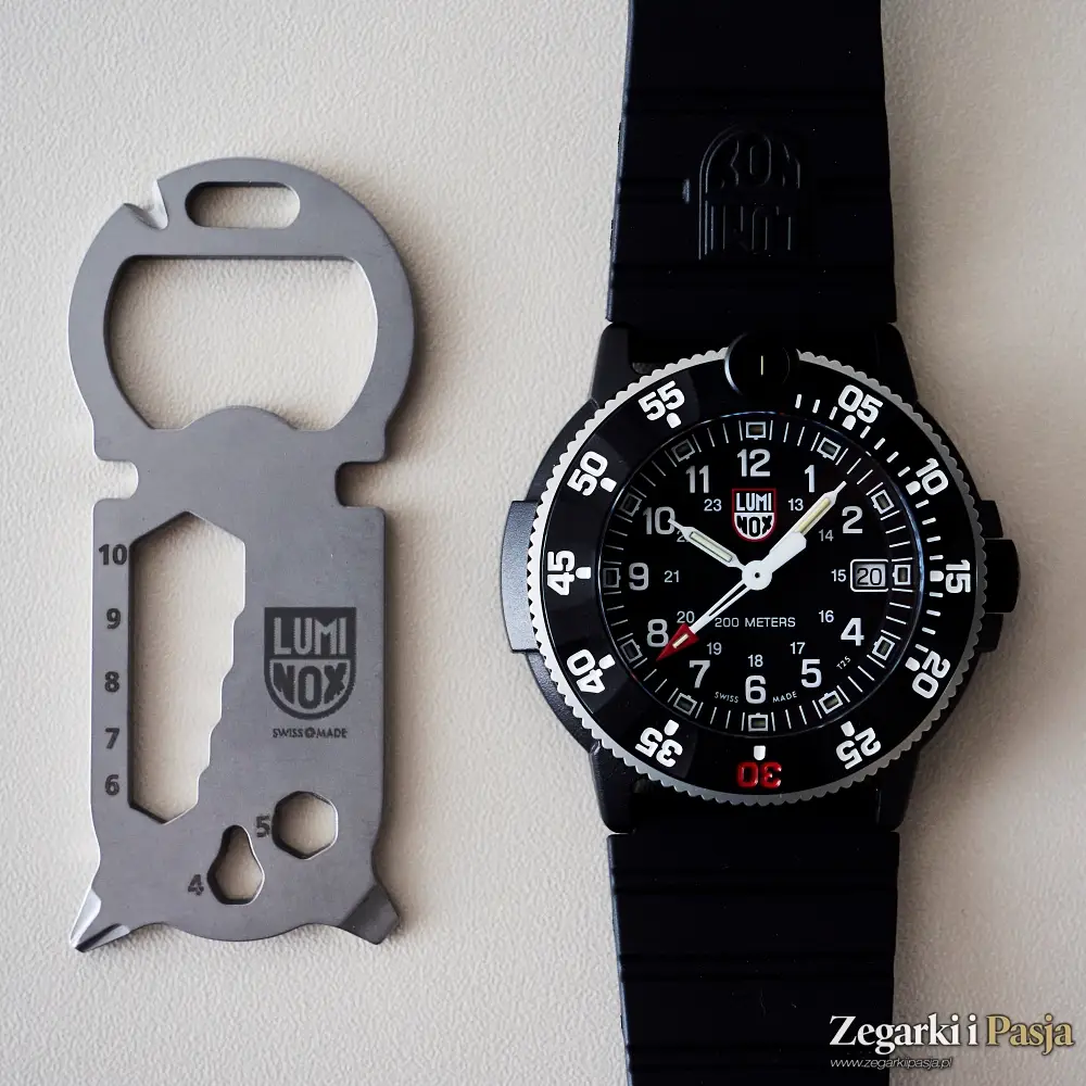 Recenzja: Luminox Navy SEAL Original 3001.H.SET