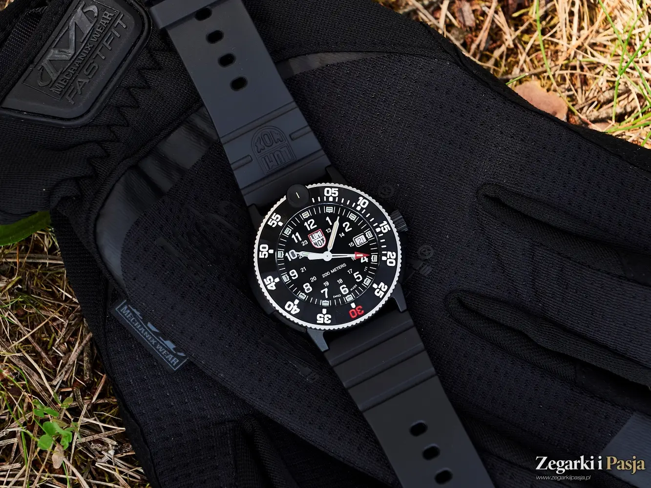 Recenzja: Luminox Navy SEAL Original 3001.H.SET