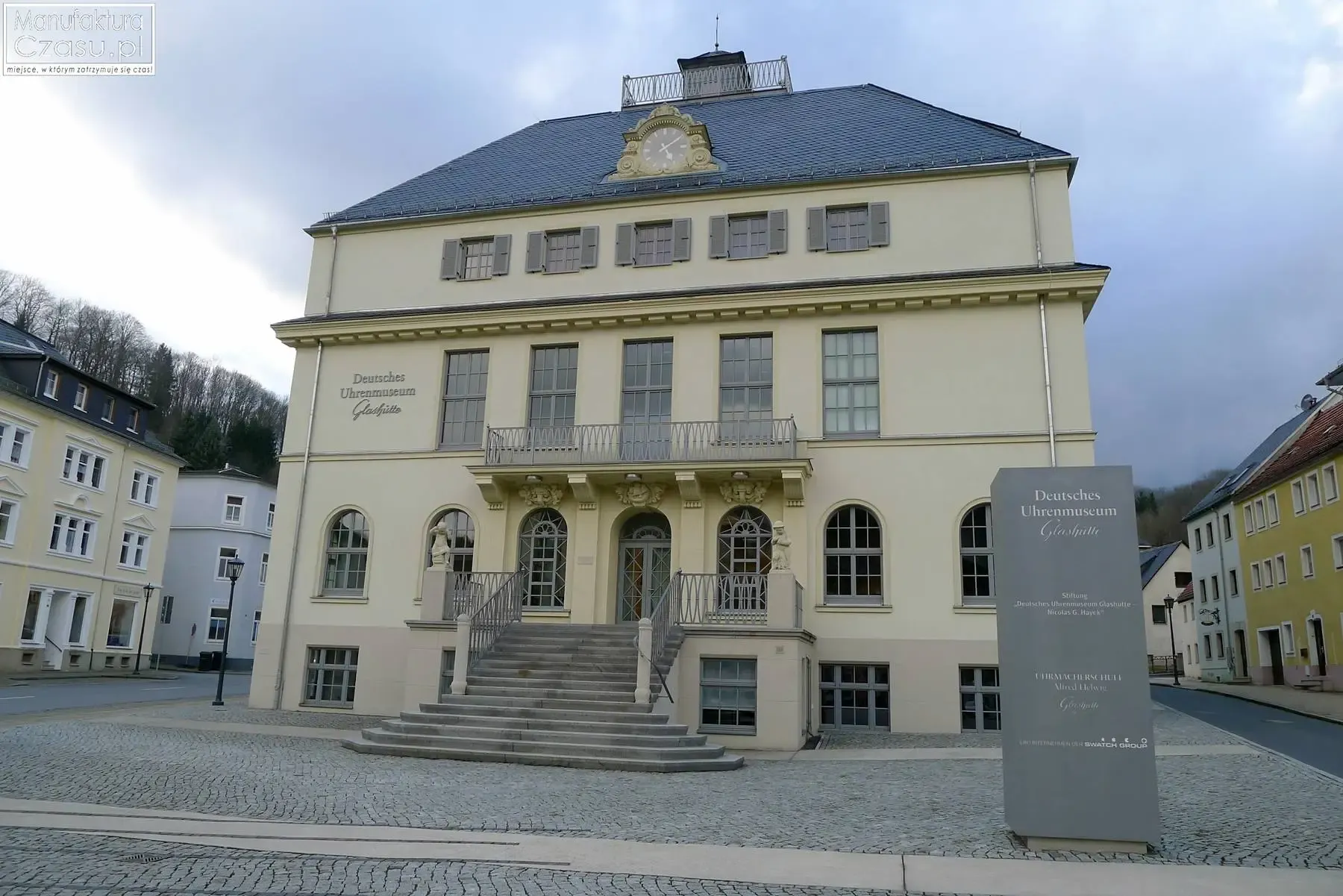 Wahadłowe opowieści: Nova Star - logistyka cienia i mowa milczenia