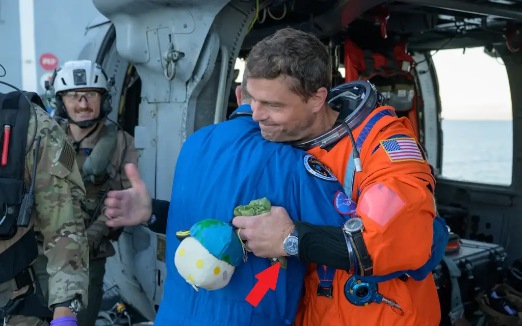 Misja Artemis II i zegarek Speedmaster X-33