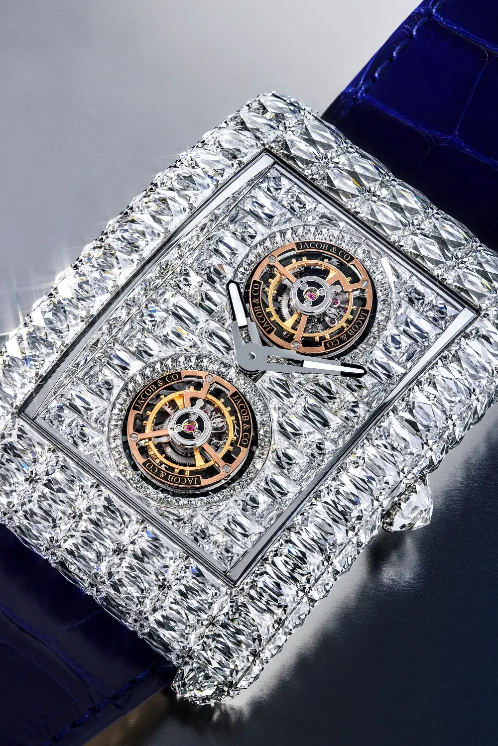 Nowy rodzaj szlifu diamentów i zegarek Jacob & Co. Billionaire Double Tourbillon Angle Cut