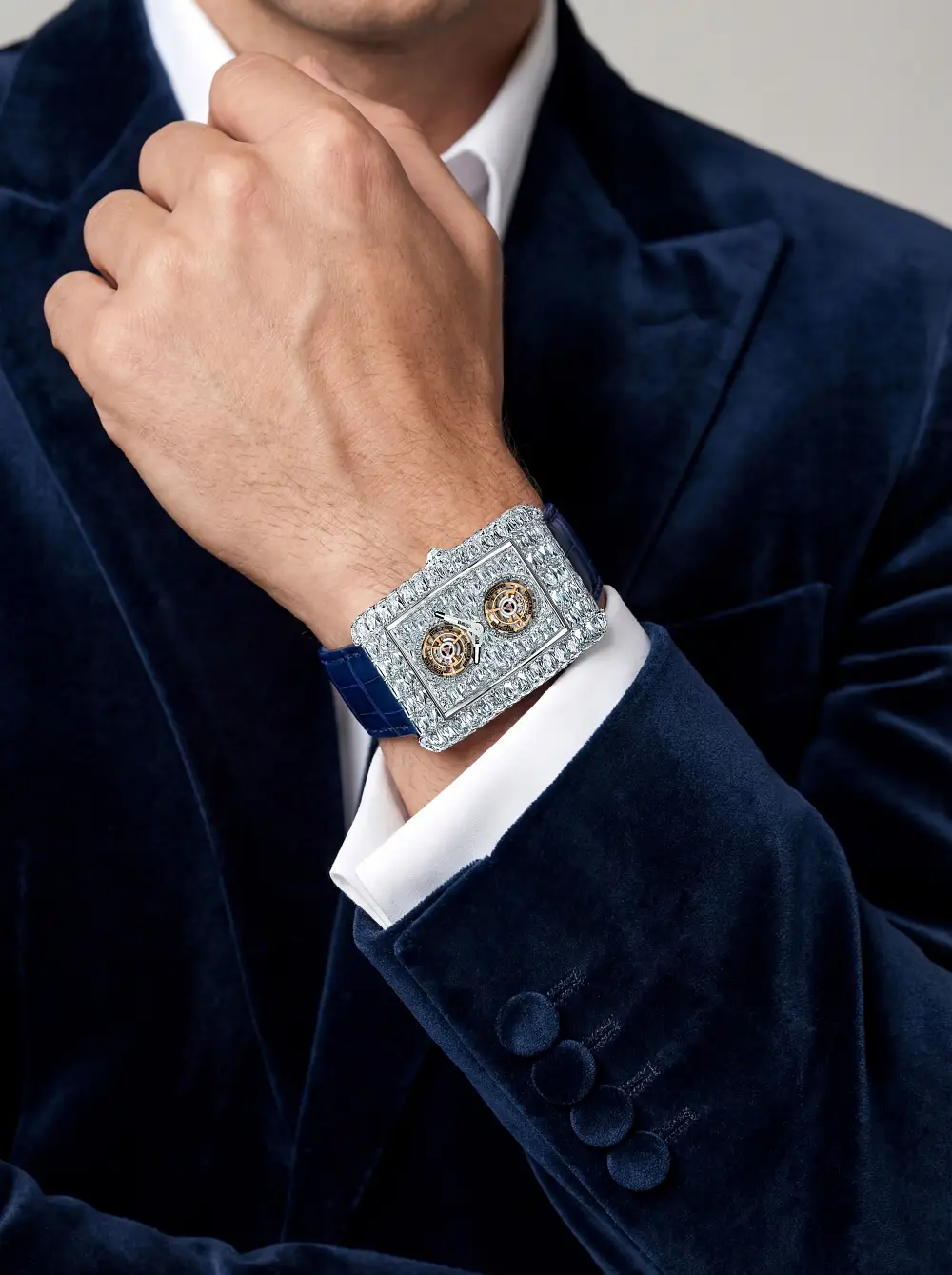 Nowy rodzaj szlifu diamentów i zegarek Jacob & Co. Billionaire Double Tourbillon Angle Cut