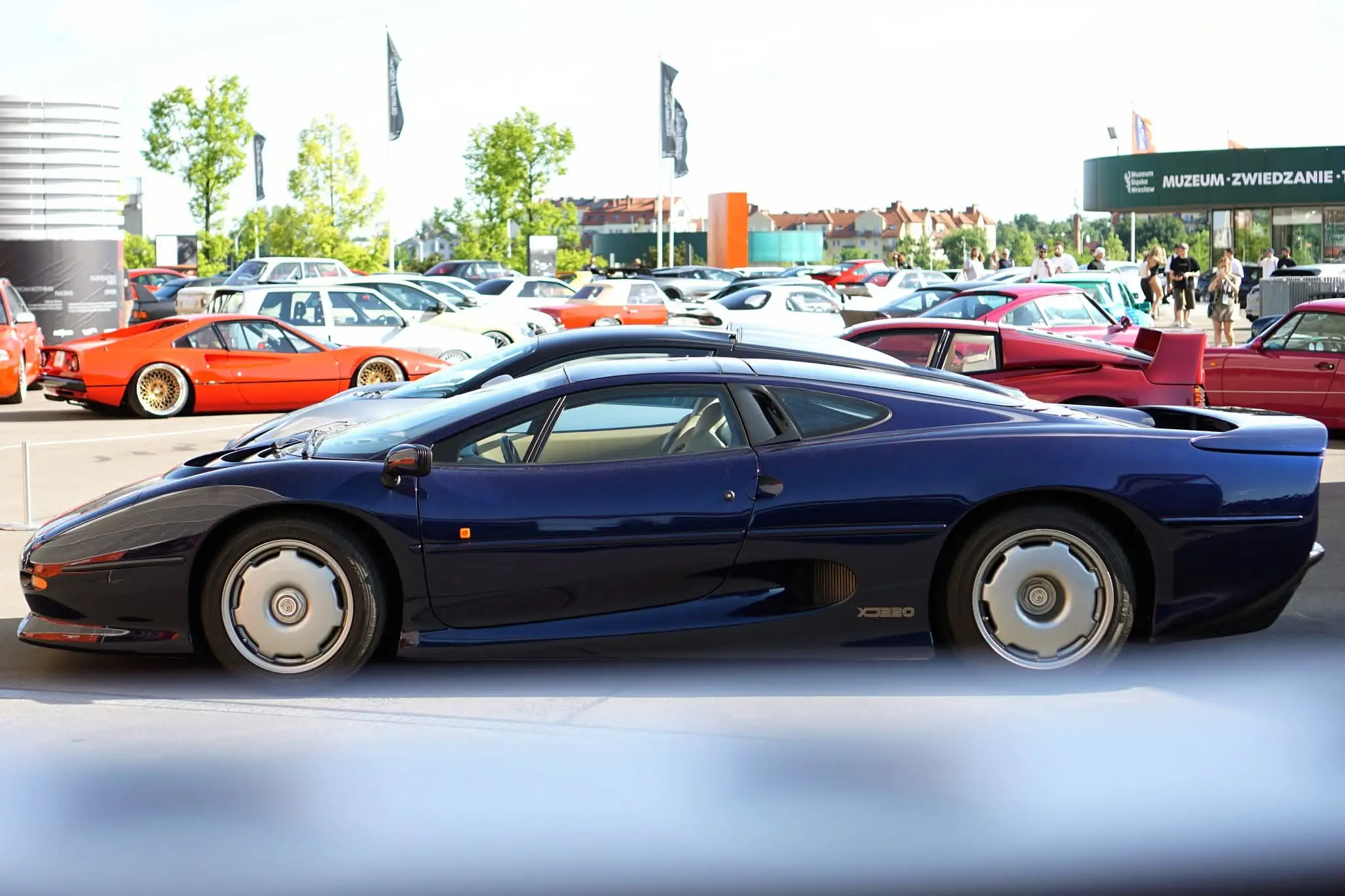 Pasja: Club de Ultrace Show. Umarł tuning, niech żyje tuning!