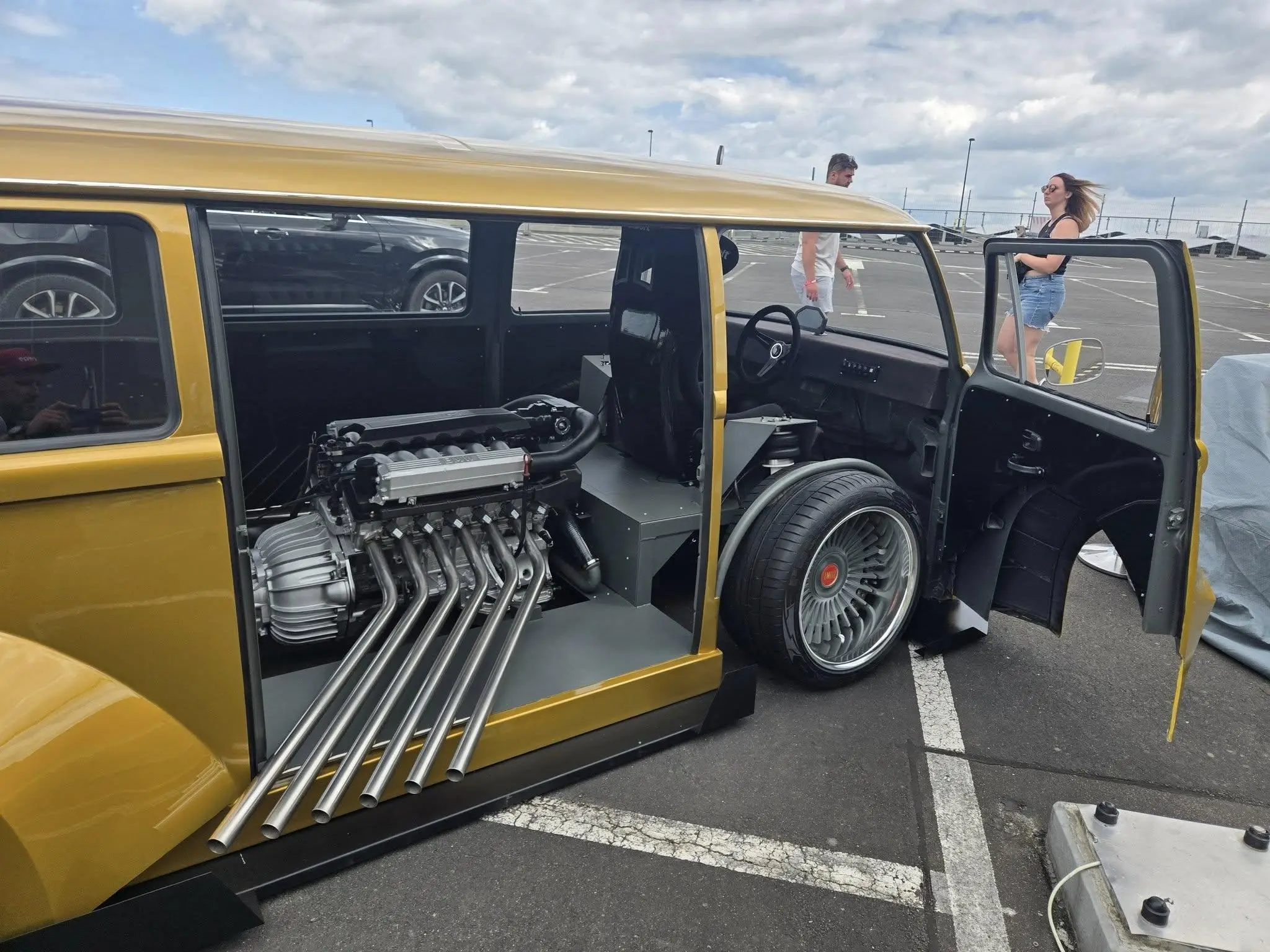 Pasja: Club de Ultrace Show. Umarł tuning, niech żyje tuning!