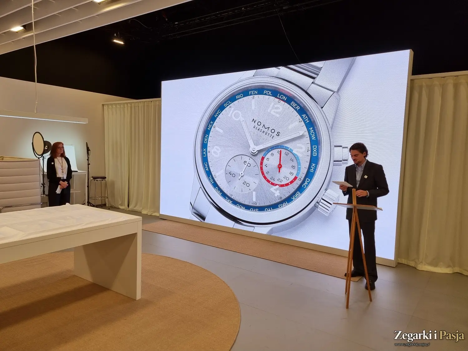 Nagroda iF Design Award 2026 dla Nomos Club Sport neomatik Worldtimer