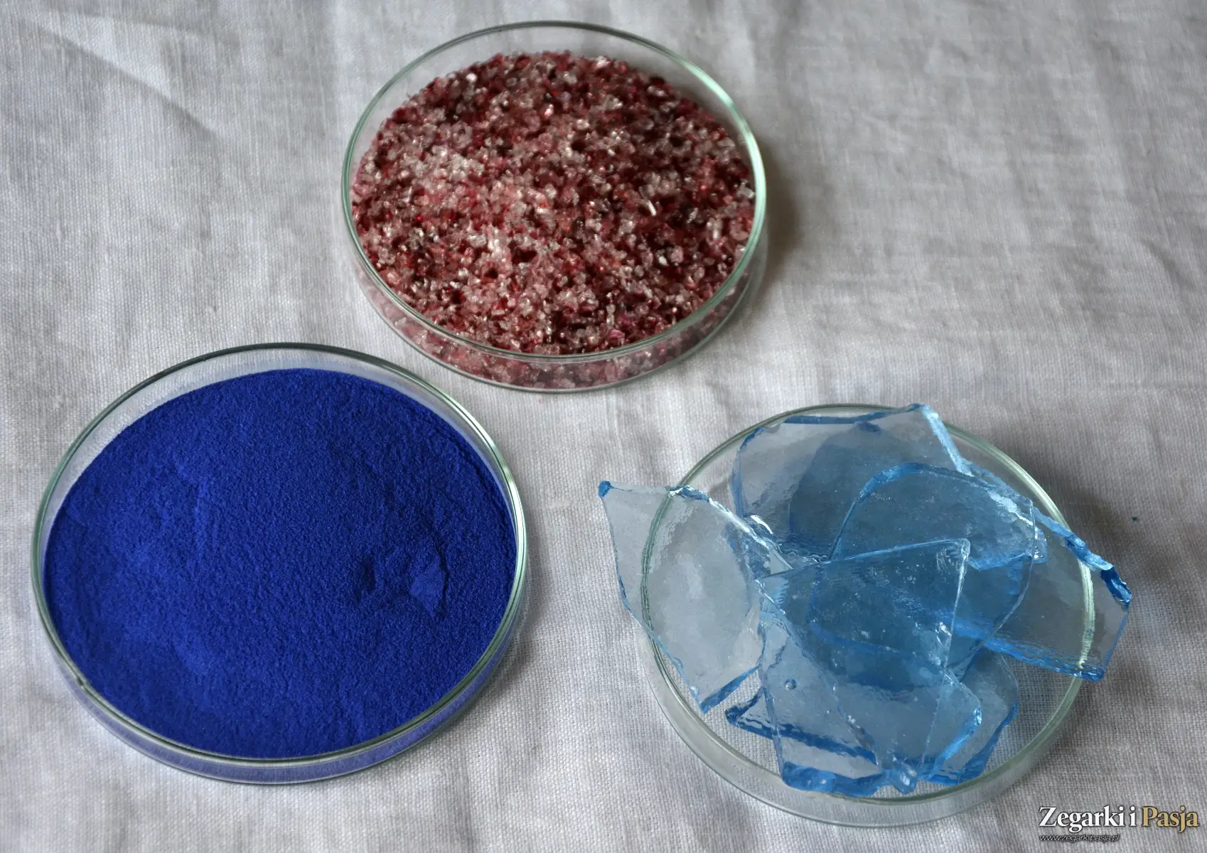 Rozmowa z Ewą Buksą – polską emalierką – o tajnikach pracy, drodze zawodowej i tworzeniu emaliowanych tarcz zegarków