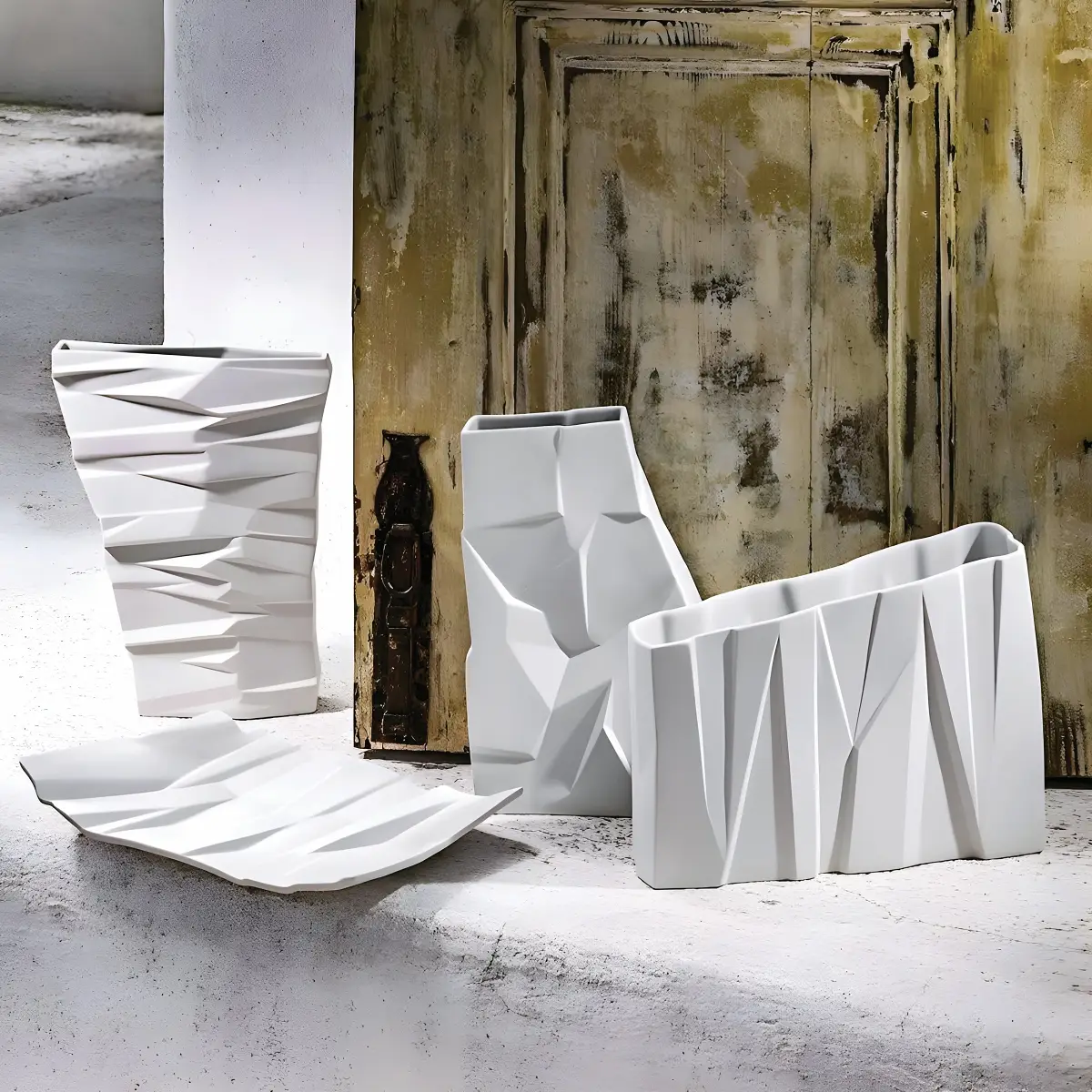 Wywiad z Bartkiem Mejorem o fascynacji porcelaną, jej podwójnej naturze i tworzeniu porcelanowych tarcz zegarków