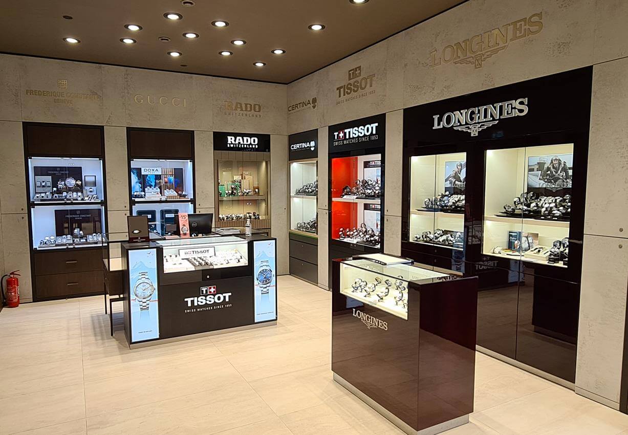 Sprzedaż zegarków coraz ważniejsza dla grupy VRG, właściciela salonów W. Kruk