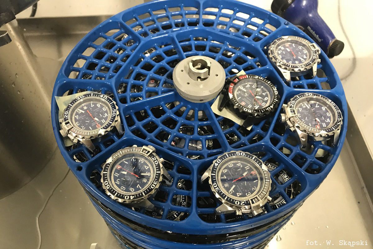 Wodoszczelność. Relacja z wizyty u szwajcarskiego producenta zegarków – firmy Roamer