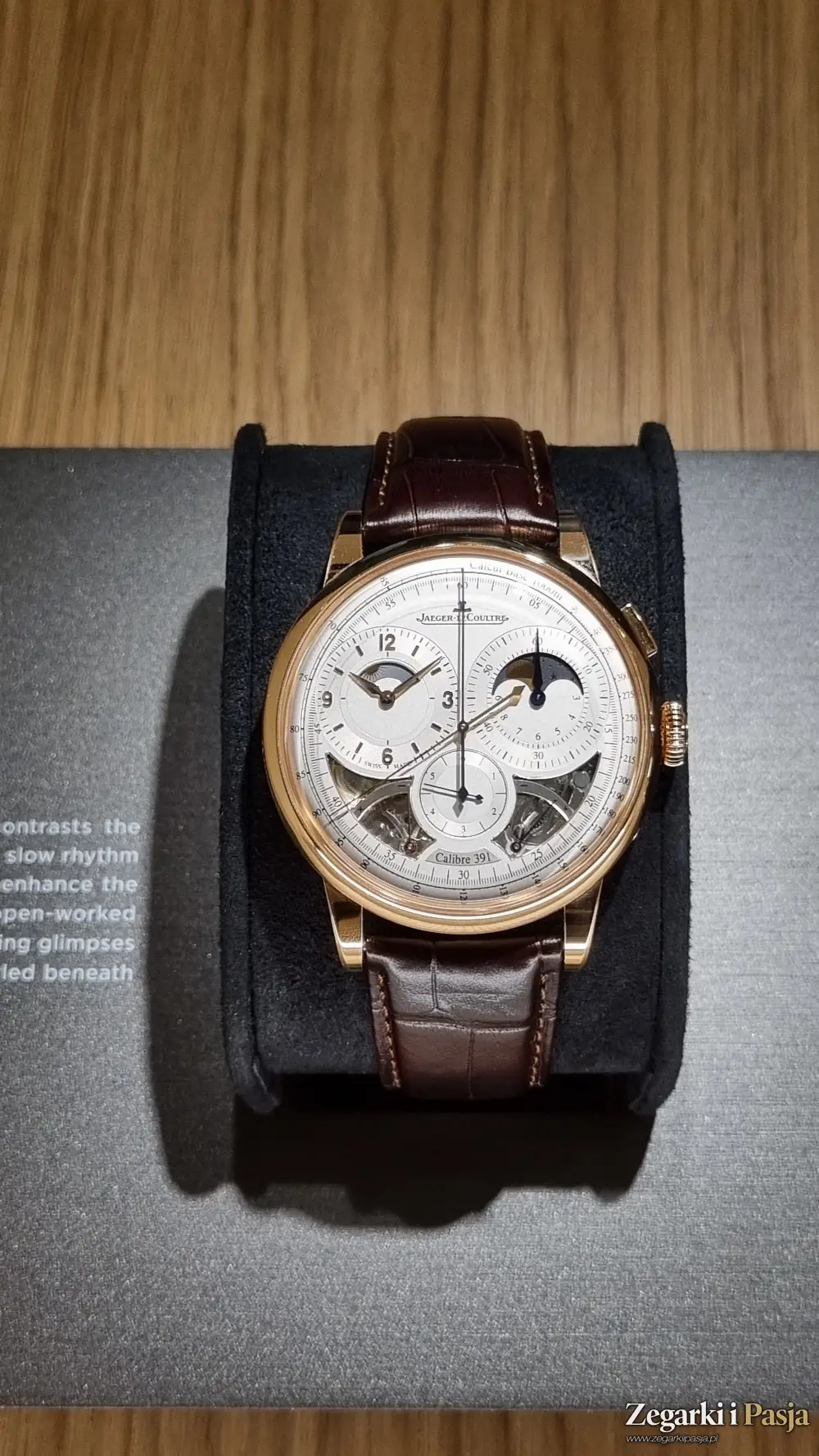 Jaeger-LeCoultre i pieczęć „High Precision Guarantee Seal”. 