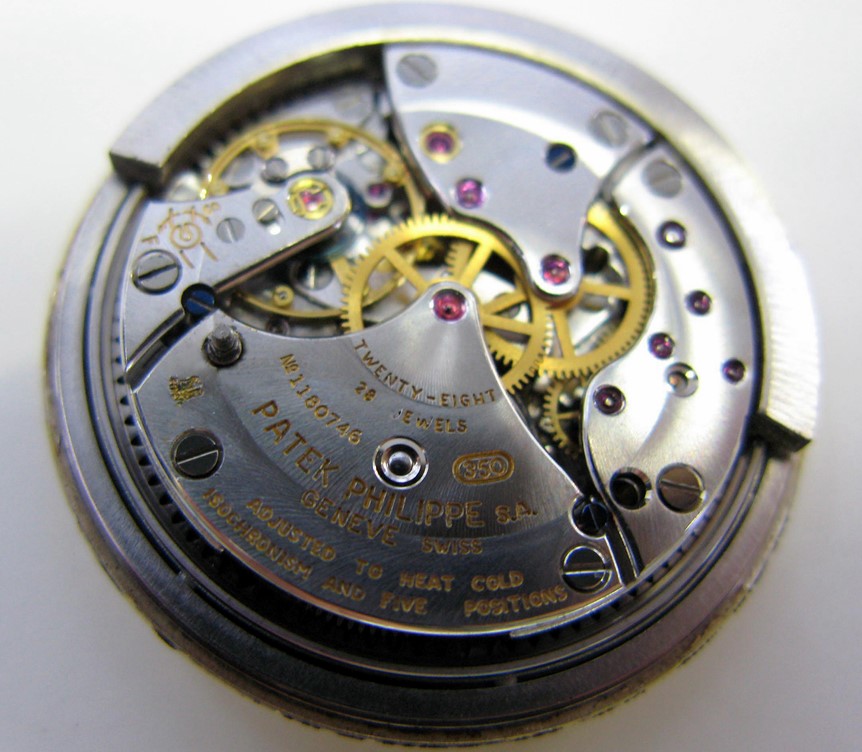 Komplikacje konstrukcji modułu naciągu zegarka