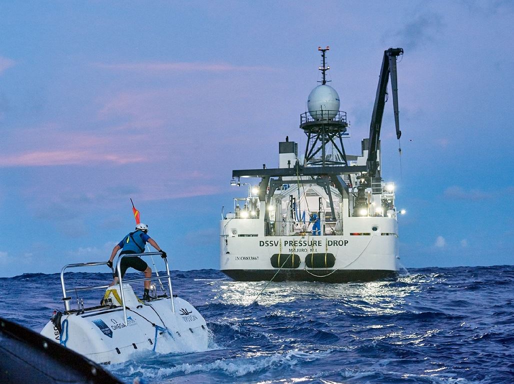 OMEGA świętuje oficjalny rekord świata Five Deeps