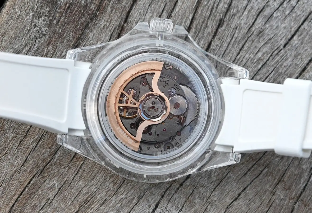 ArtyA AquaSaphir. Pierwszy tego typu zegarek nurkowy na świecie