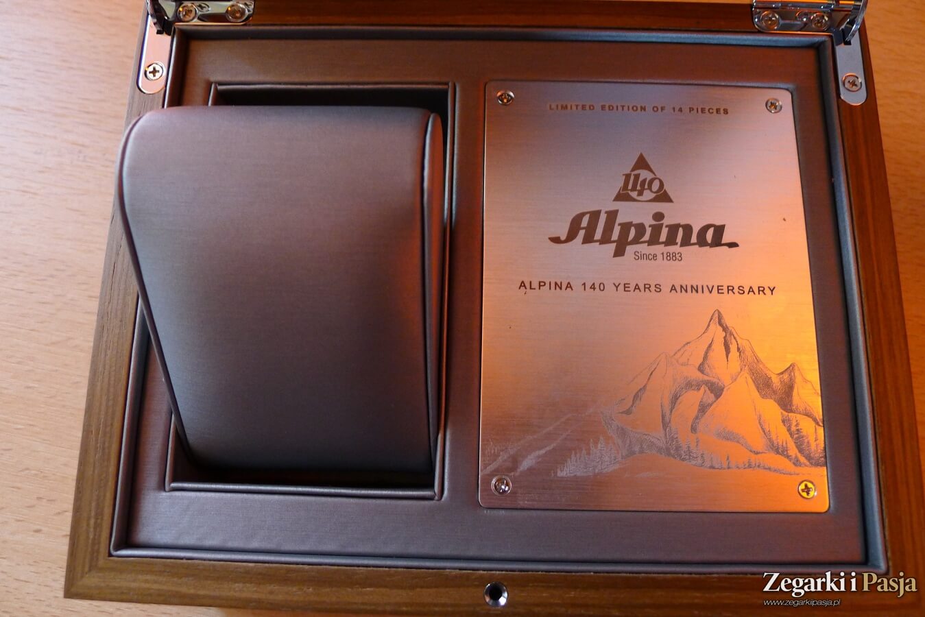 Alpina Heritage Carrée Mechanical 140 Years