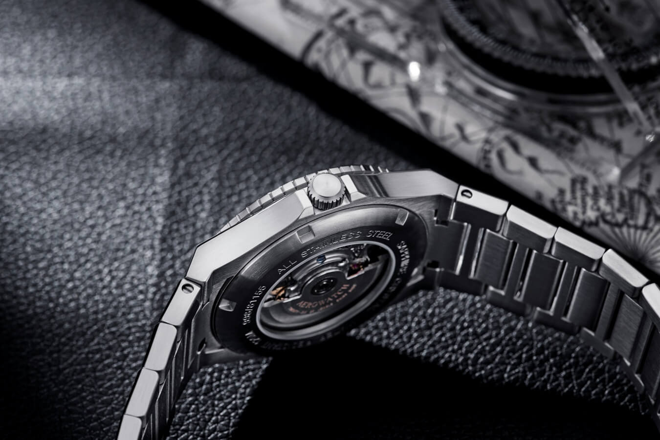 Pierwszy zegarek Aerowatch ze zintegrowaną bransoletą. Aerowatch Milan Collection