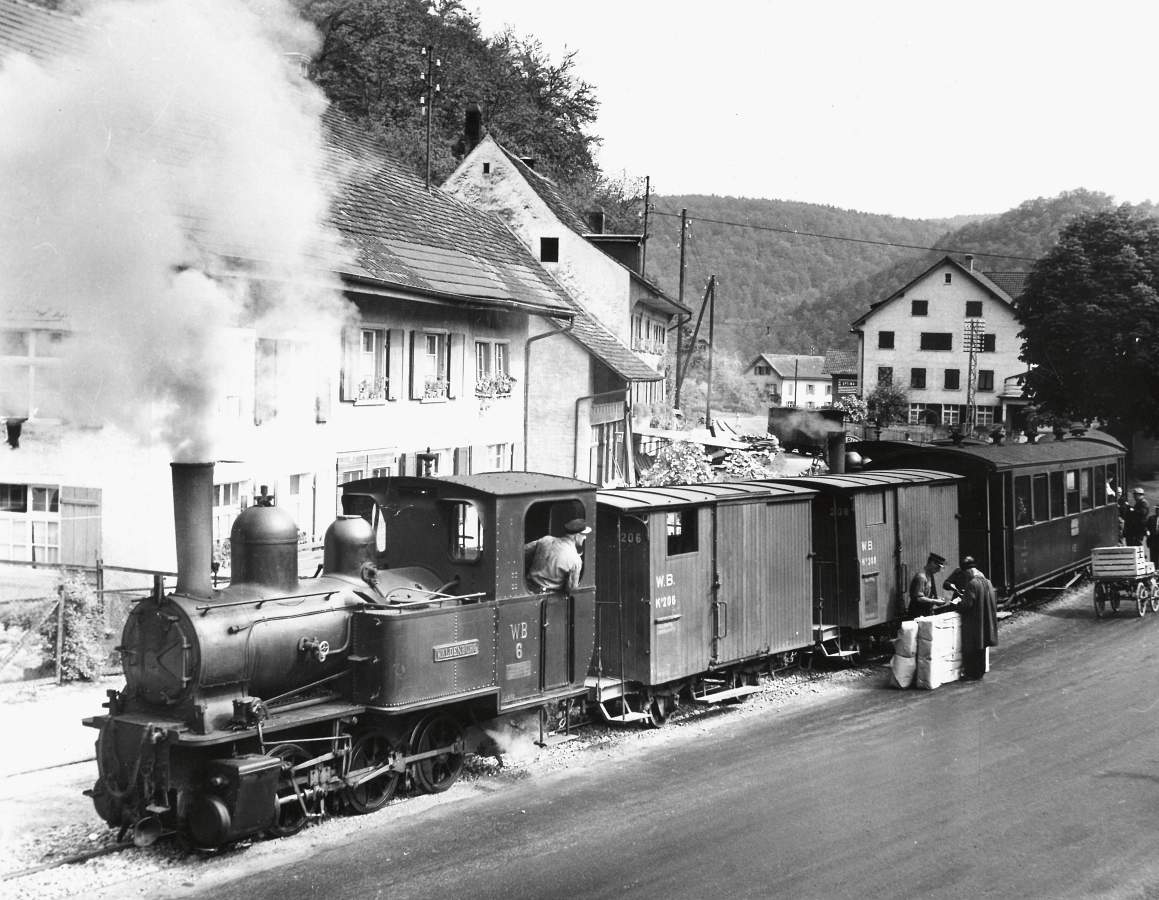 Hołd dla kolei waldenburskiej. Oris Waldenburgerbahn Limited Edition Set