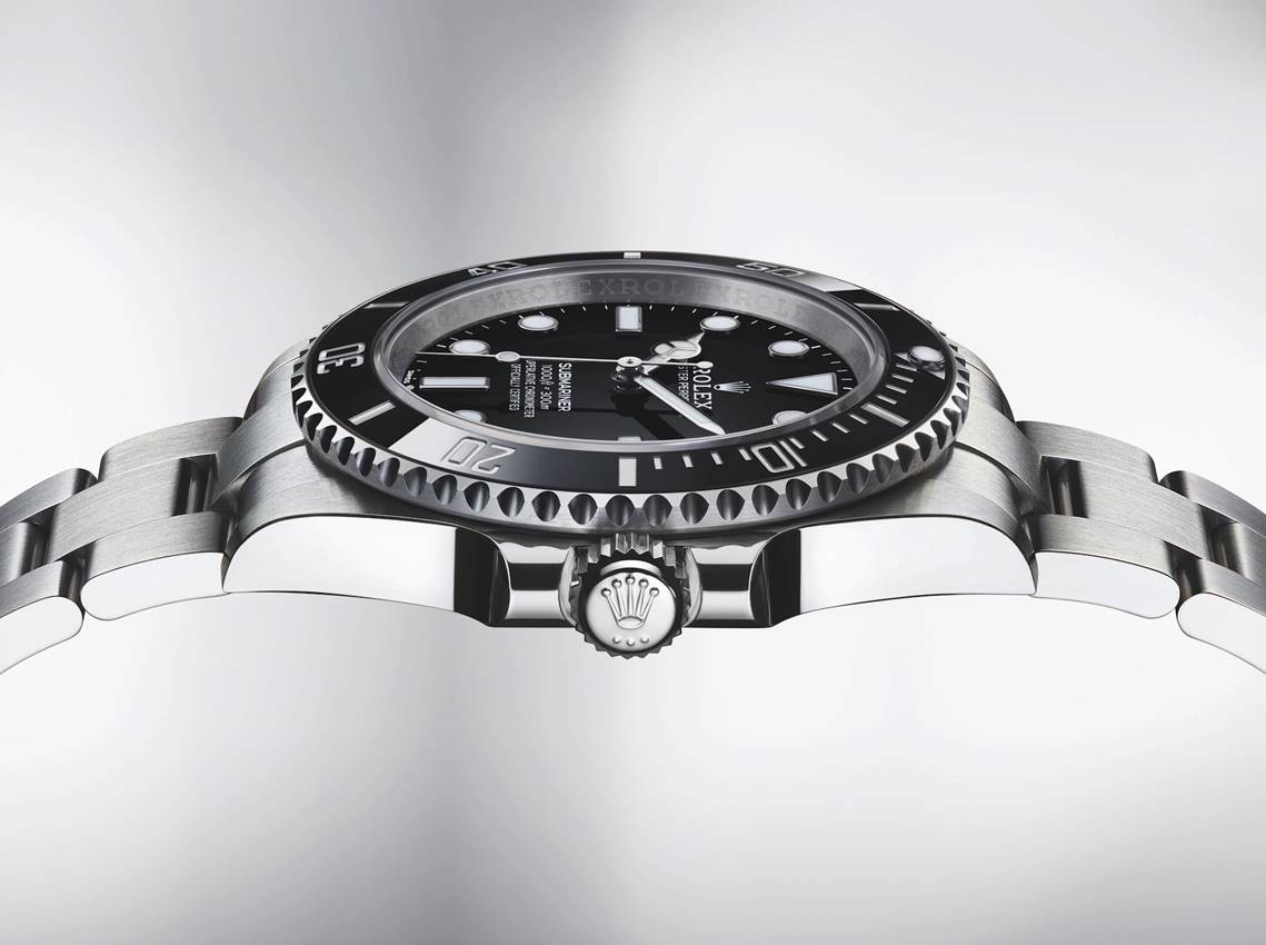 ROLEX Oyster Perpetual Submariner 2020