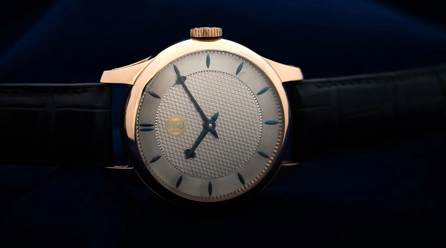 HULSMAN Marie-Elise. Pierwszy zegarek naręczny w pełni wykonany w Holandii!