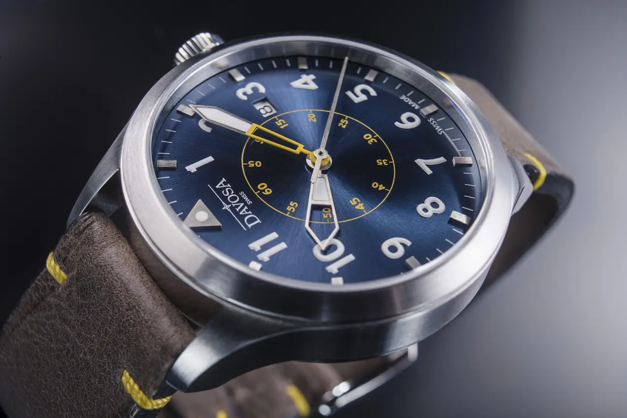 DAVOSA Neoteric Pilot Automatic – reinterpretacja klasycznego zegarka typu „Pilot”