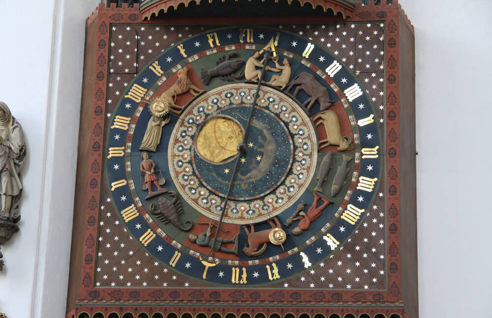 Zegar w Gdańsku – Kościół Mariacki pod wezwaniem Wniebowzięcia Najświętszej Maryi Panny