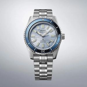 Instagram - W związku z tą rocznicą marka zaprezentowała nową wersję swojego kultowego zegarka dla nurków- Marinmaster