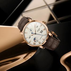 Instagram - Nowy Glashütte Original Senator Excellence Perpetual Calendar @glashuetteoriginal to najwyższej jakości klasyczny zegarek...