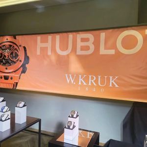 Instagram - Hublot to marka, która nie lubi nudy i utartych ścieżek, dlatego zegarki tego producenta albo się kocha albo nienawidzi