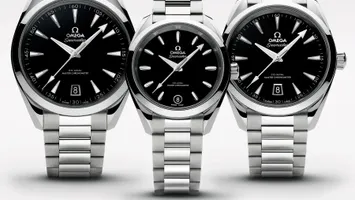 Zegarkowe trio Omega Aqua Terra Black. Różne charaktery i nowe tarcze w kolorze czarnym