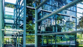 Grupa Richemont wyniki 2021 - mniejsza sprzedaż, większy zysk netto
