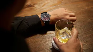 Seiko Presage Cocktail Time Star Bar Limited Edition. Purpurowy zachód i różowy zmierzch