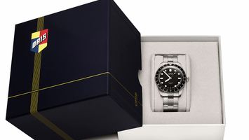 Zegarek, który wyróżnia się na tle kolekcji. Oris Divers Sixty-Five 12H Calibre 400