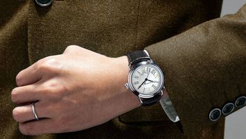 Zegarek, jako hołd dla papieża Polaka - Aerowatch 1942 Tribute to Jan Paweł II