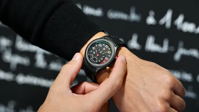 SilMach The Time Changer. Zegarek przyszłości!