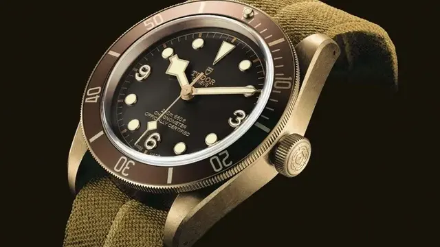 TUDOR Heritage Black Bay – tańszy, acz ceniony brat Rolexa?